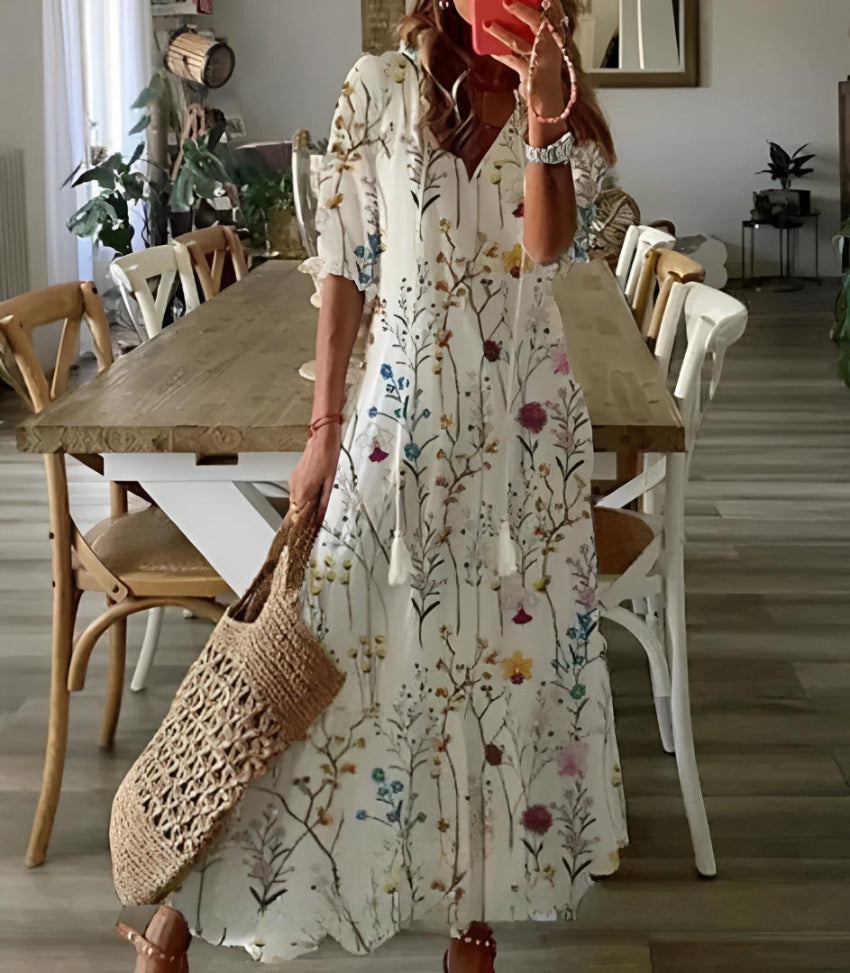 Andrea | Bedrucktes Kleid mit V-Ausschnitt