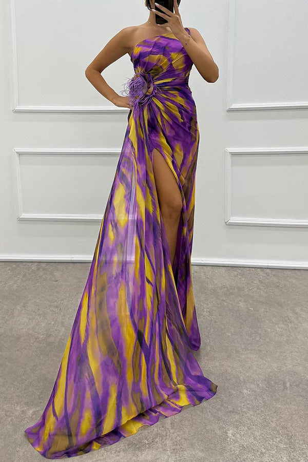Lebhaftes Drapiertes Kleid