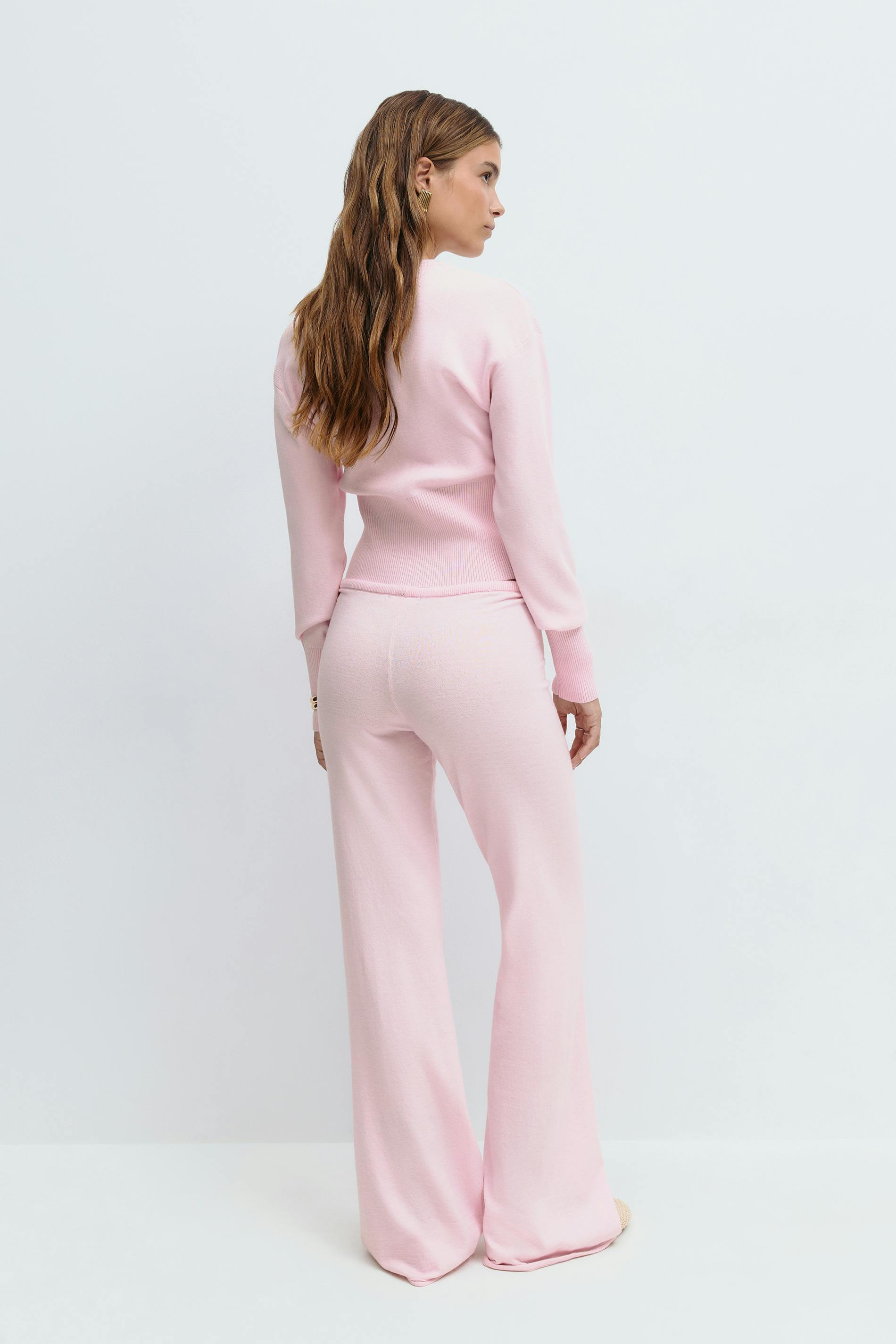 Inaya – Contoured Knit Ensemble