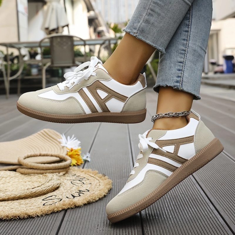 Britt™ Sneakers