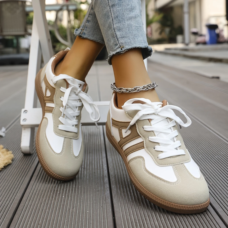 Britt™ Sneakers