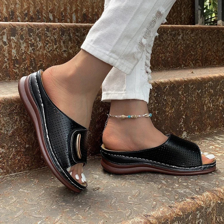 Vera | Klassische Stadt-Sandalen