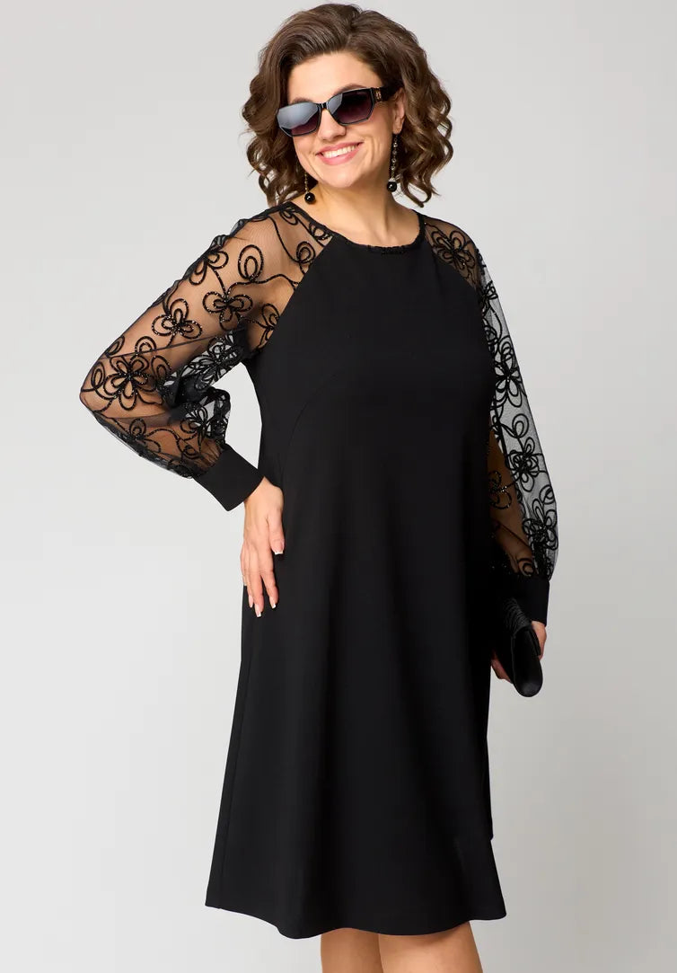 Destiney | Kleid mit Spitzenärmeln