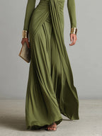 Olivgrünes Maxi-Kleid mit V-Ausschnitt