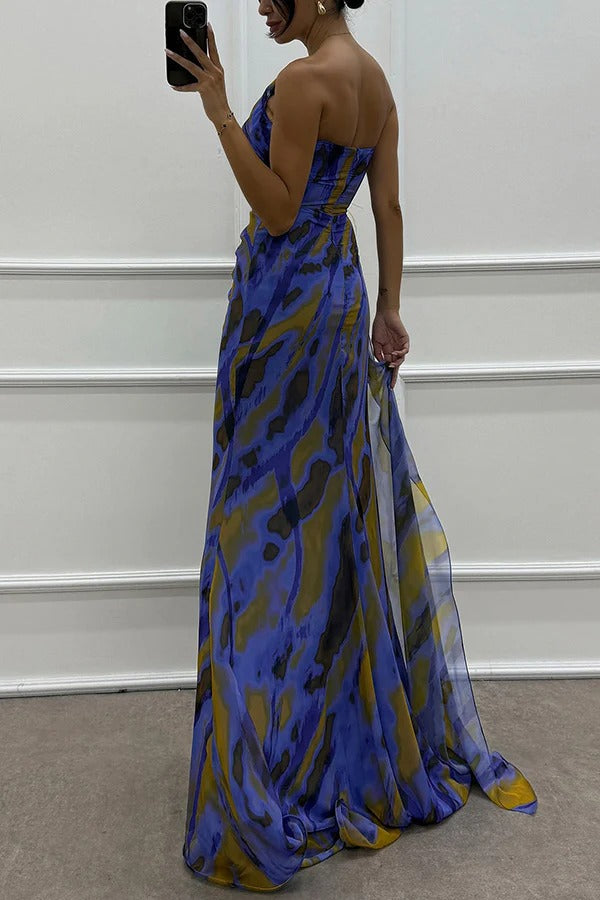 Lebhaftes Drapiertes Kleid