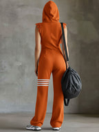 Danielle - Vintage Sport-Jumpsuit mit Kapuze und Streifen