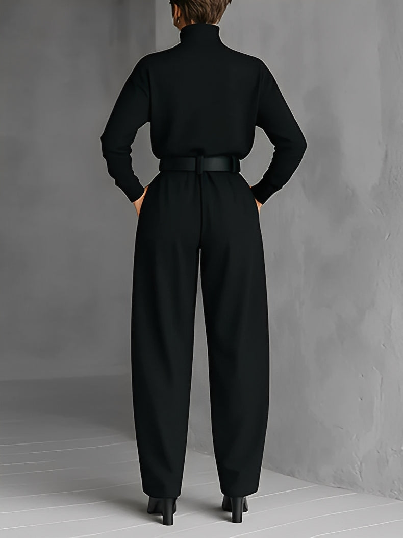 Mia – Jumpsuit mit Poloshirt-Kragen und geradem Bein