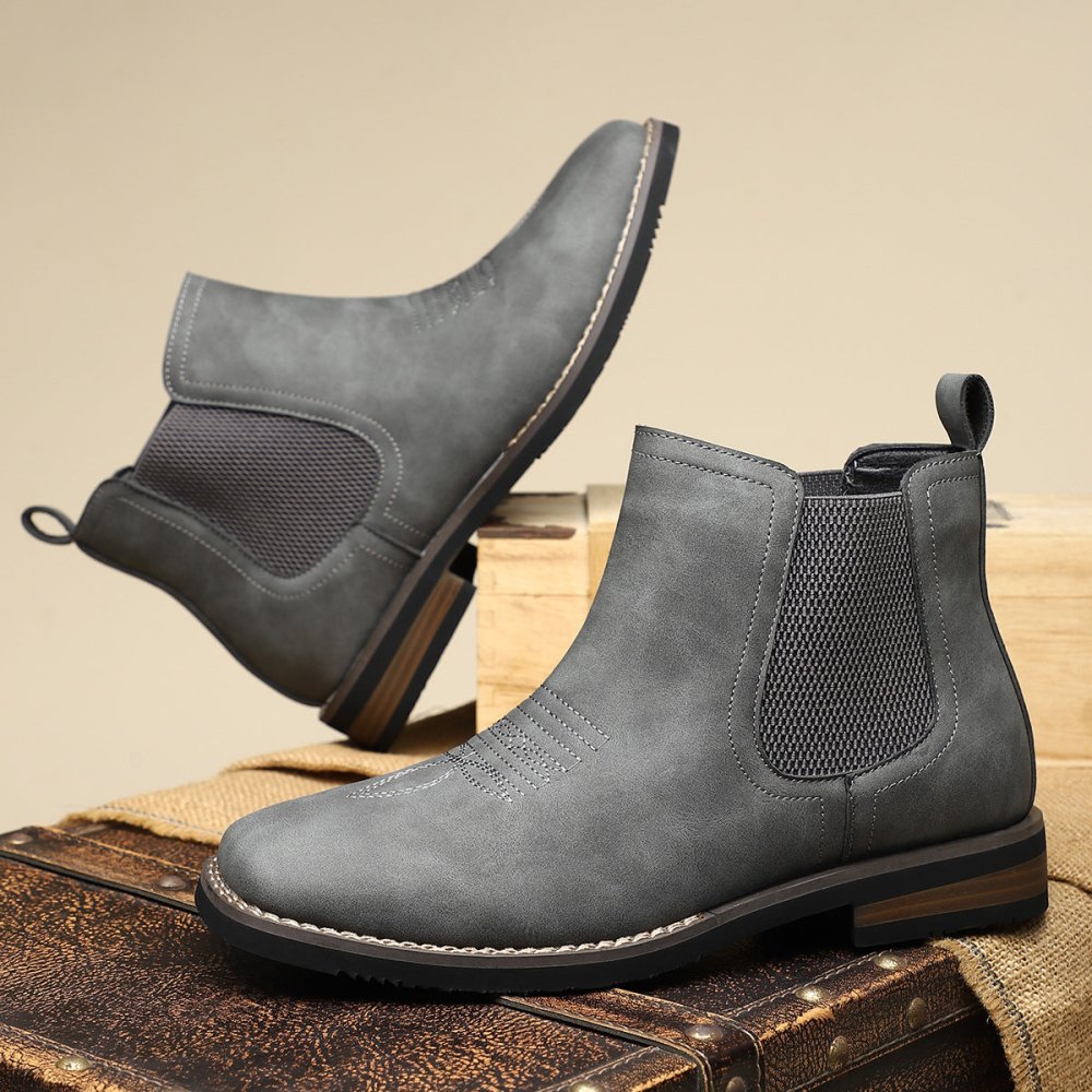 Mattis Boots | From Autumn Breezes to Winter Showers