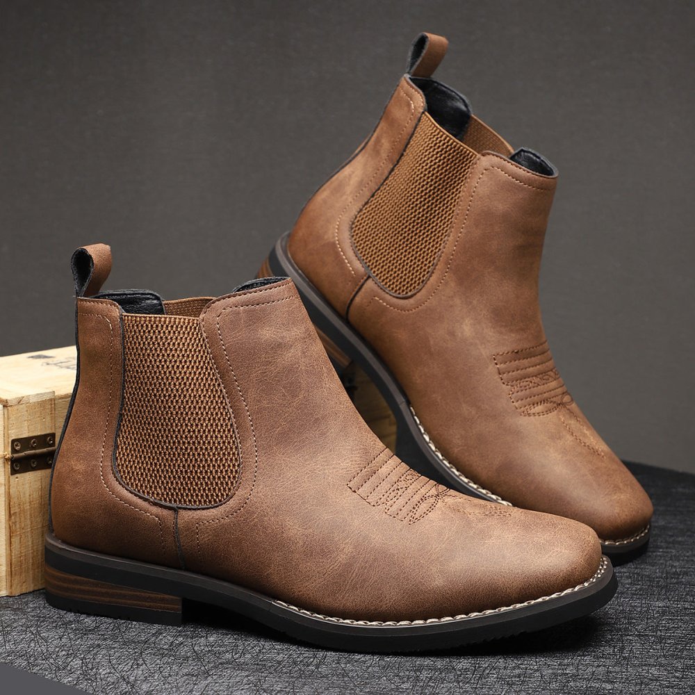 Mattis Boots | From Autumn Breezes to Winter Showers