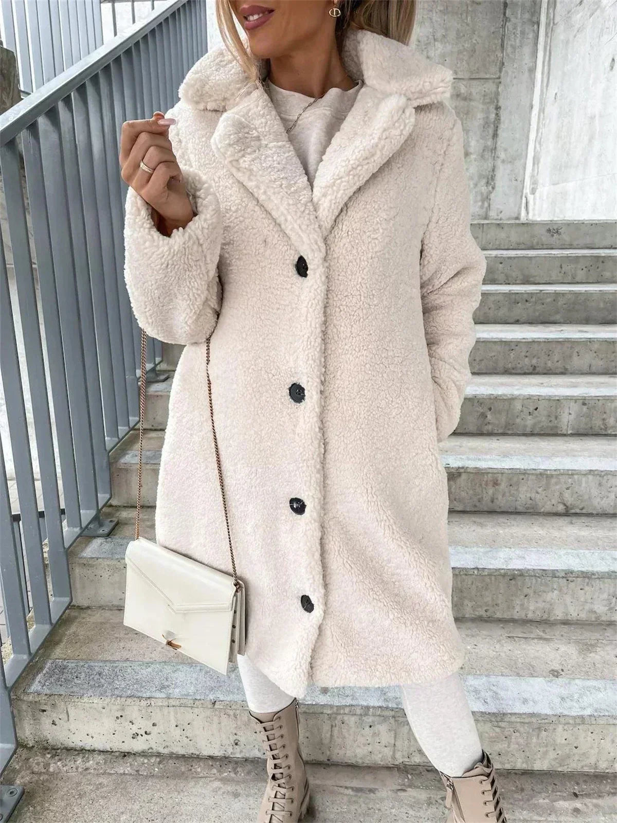Naomi™ | Cozy Blanket
