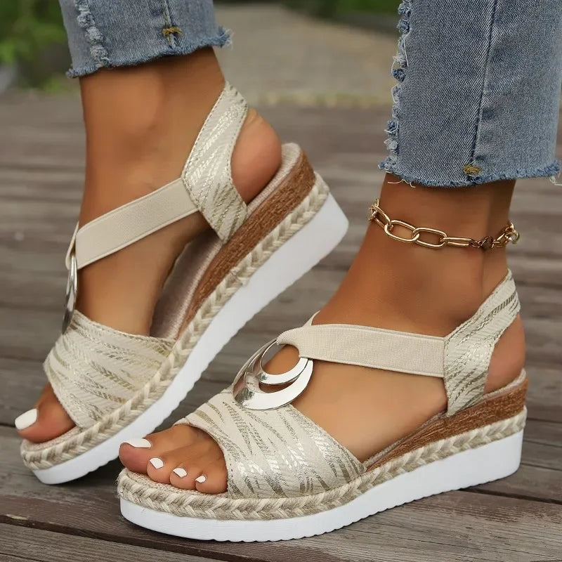 Gwen - Bequeme Orthopädische Sandalen