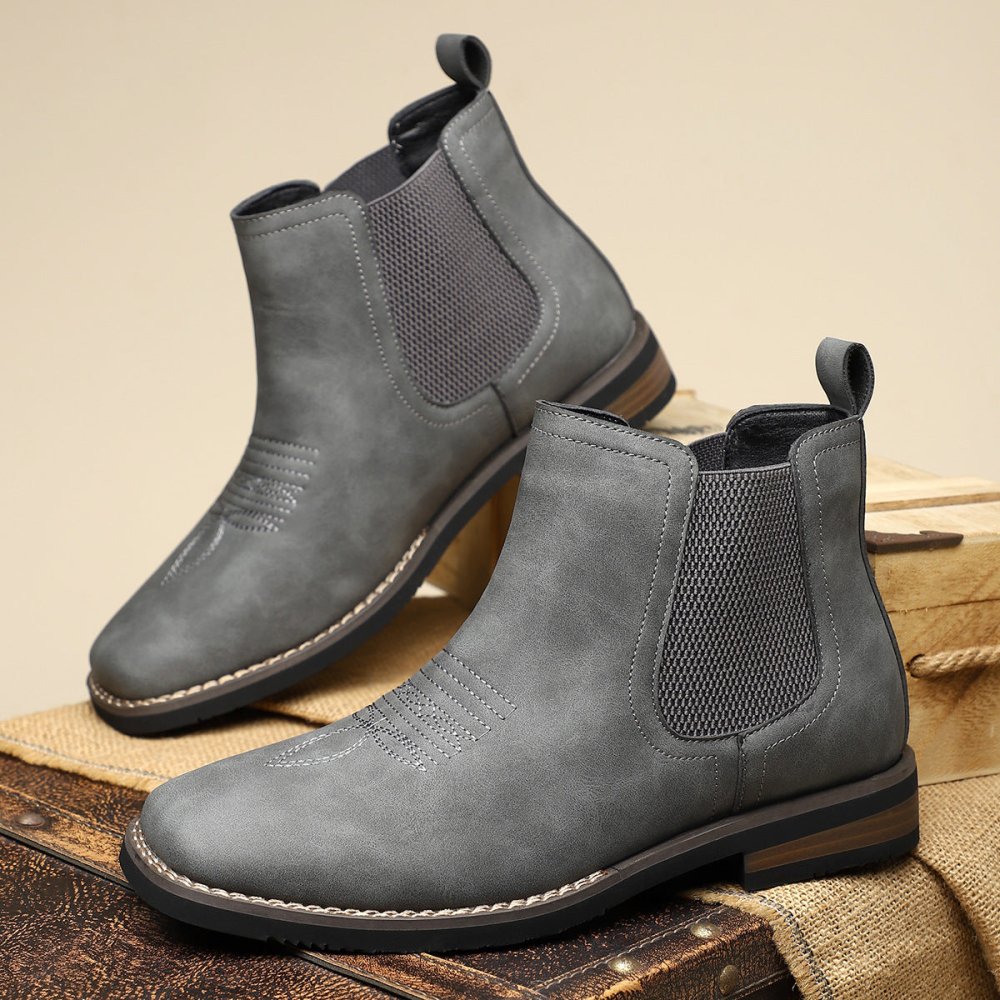 Mattis Boots | From Autumn Breezes to Winter Showers