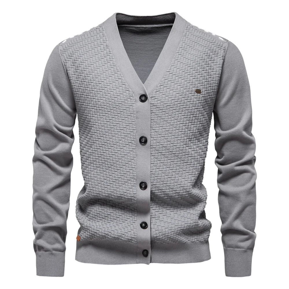 Schneider | V-Ausschnitt Herren Cardigan in warmem Design