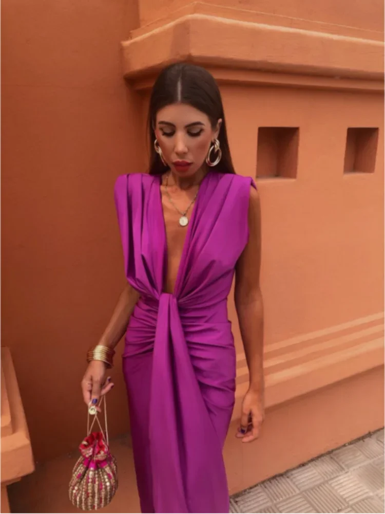 Elegantes Faltenkleid