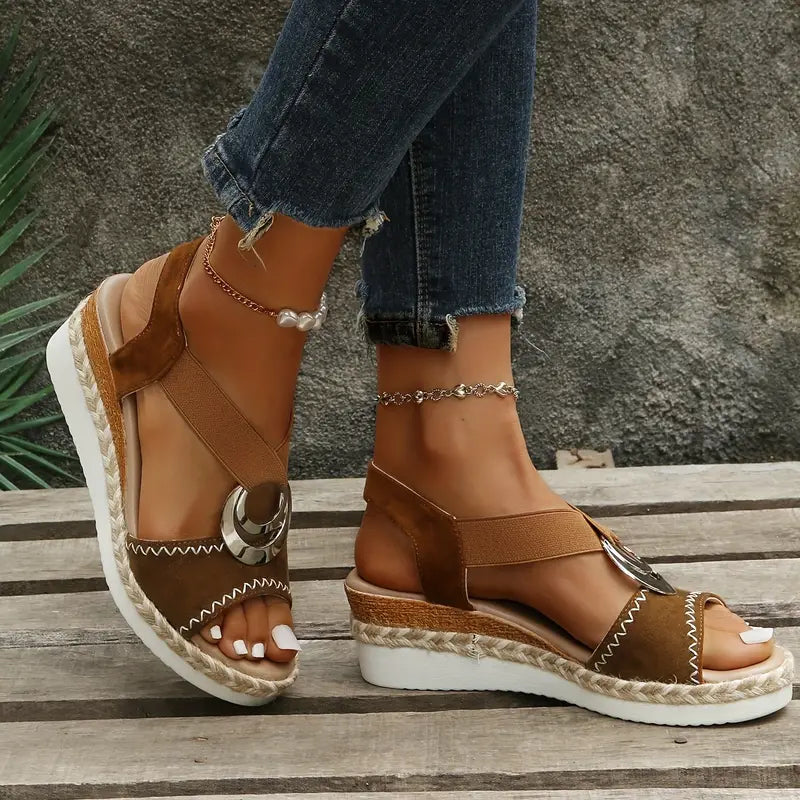 Myla – Stilvolle Plateau-Sandalen