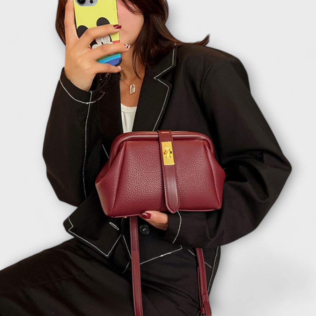 Olivia - Vintage Handbag