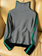 Lindemann Atelier | Malou – Rollkragenpullover mit Kontrastdetails