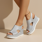 Ines | Bequeme Keilsandalen für entspannte Tage