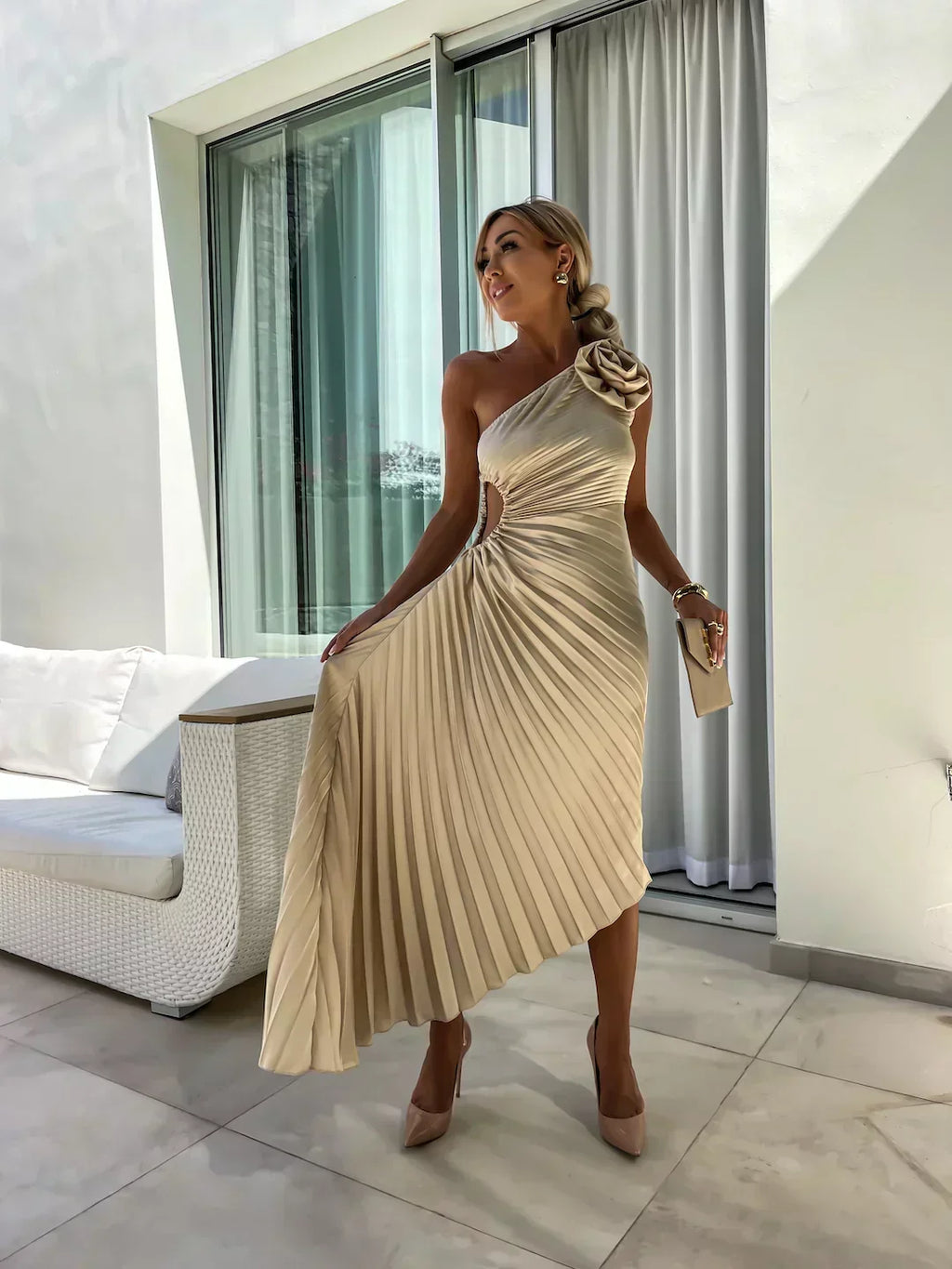 Eya™ | Elegantes Maxi-Kleid mit floralem Muster und einseitigem Träger