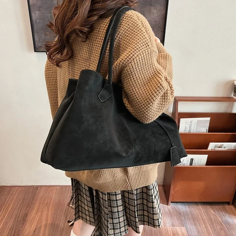 Kyadeeih | Elegante Tragetasche