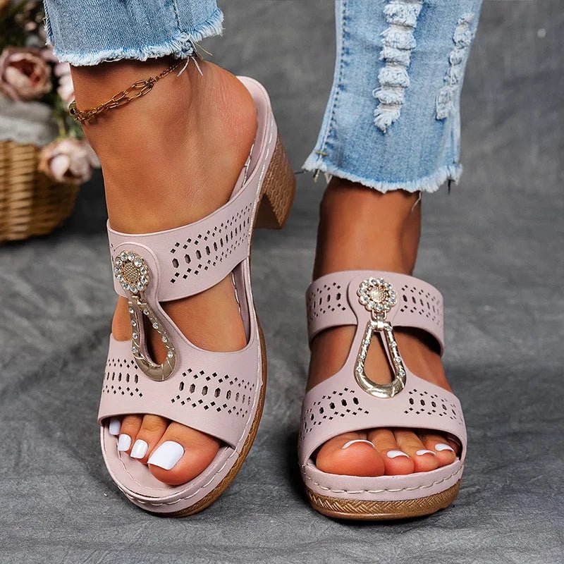 Ayla | Komfortable Orthopädische Sandalen